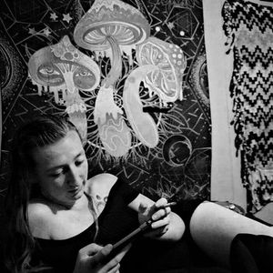 Meet your Posher, Adrian